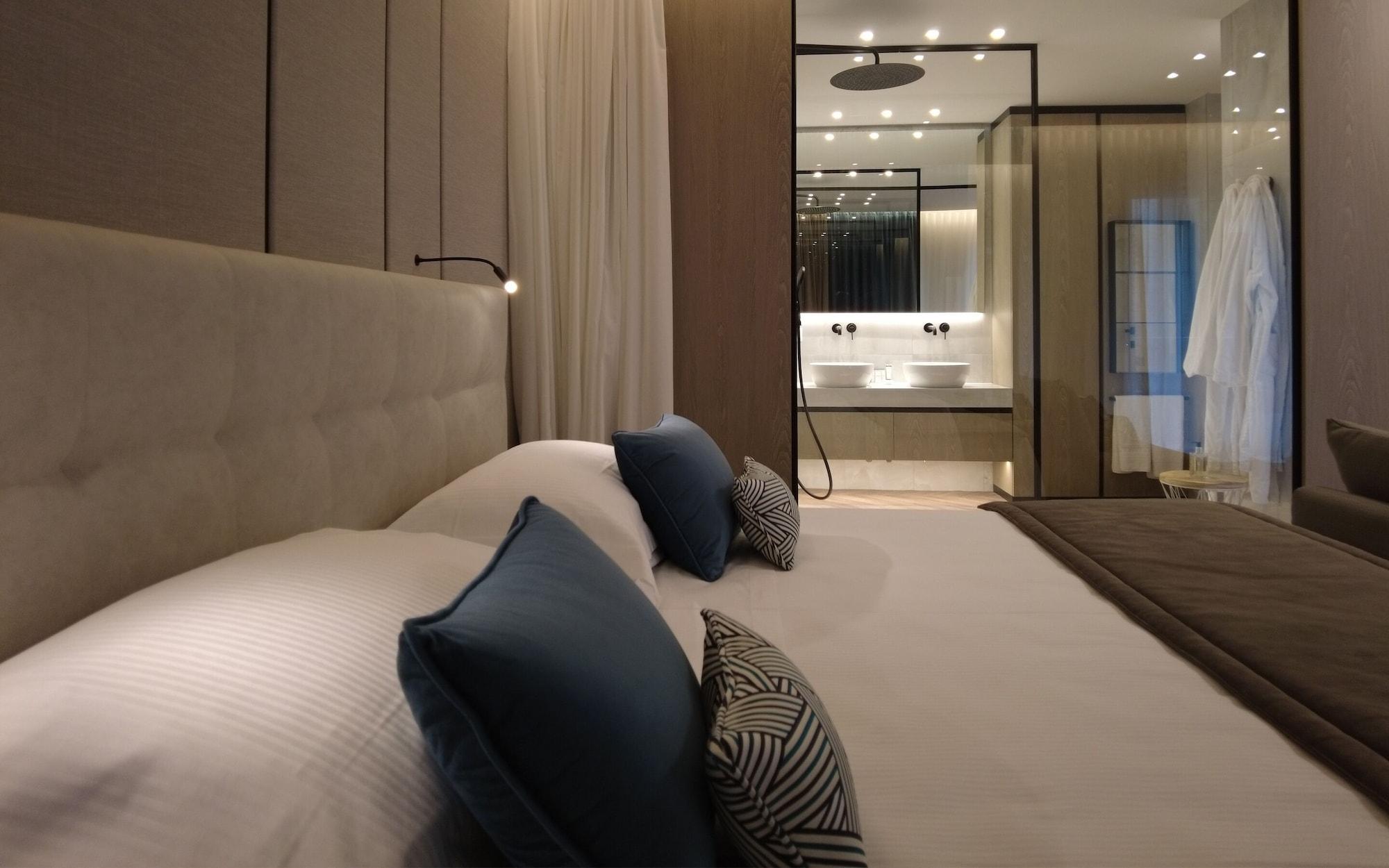Hotel Lungomare Riccione Kültér fotó