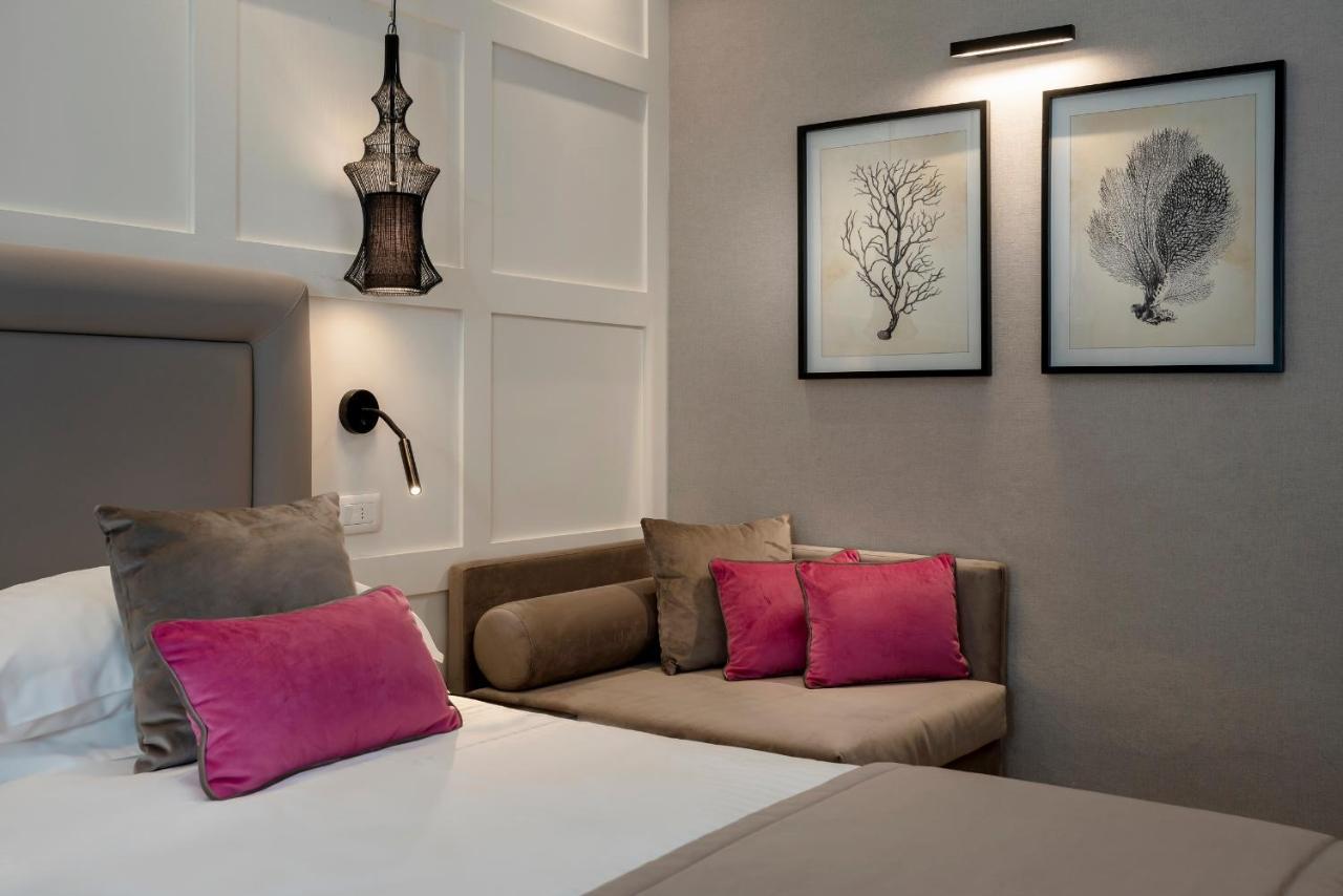 Hotel Lungomare Riccione Kültér fotó