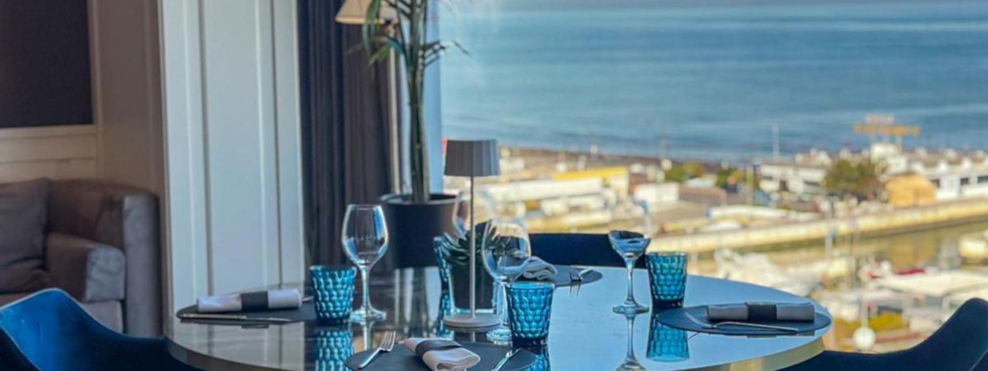 Hotel Lungomare Riccione Kültér fotó