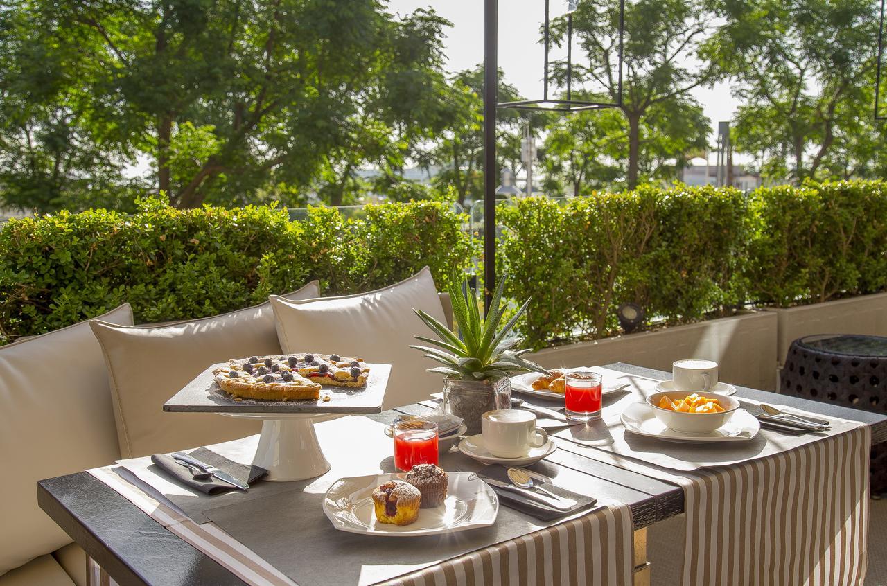 Hotel Lungomare Riccione Kültér fotó